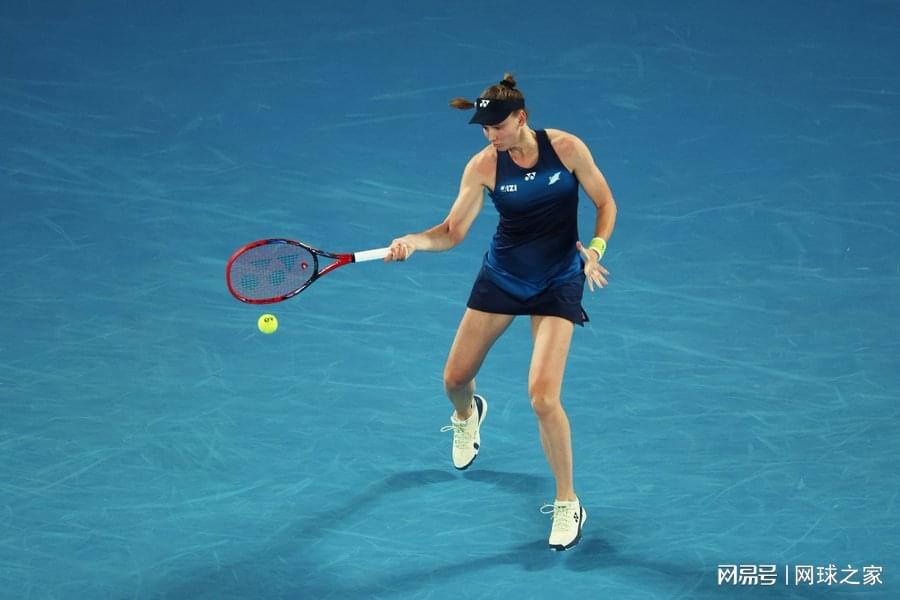 开云app-澳网最具看点女单比赛来了！莱巴金娜谈迎战斯瓦泰克：保持进攻
