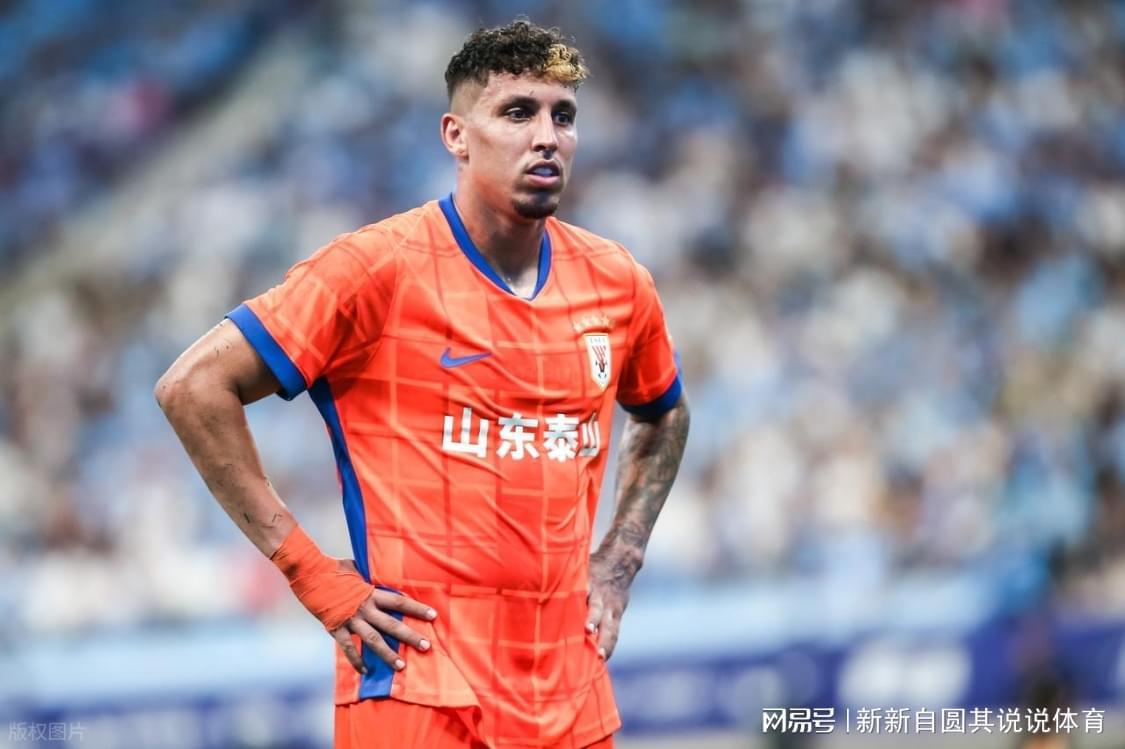 开云体育下载-泰山新赛季名单出炉，年轻人很多，但新赛季首发就一个新人？