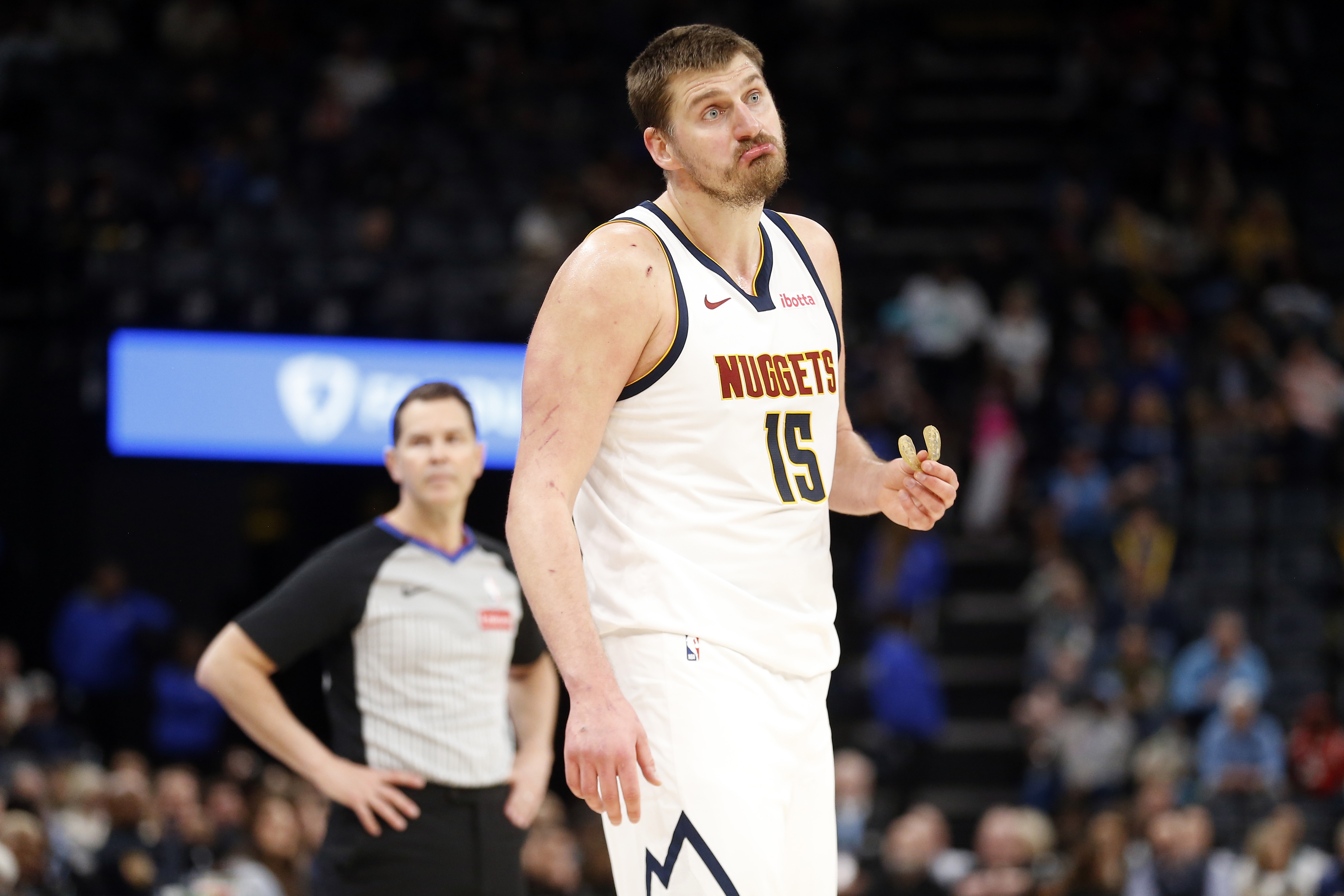 麦迪：约基奇毫不在意自己砍下20+20+20 赛后只关心自己的马